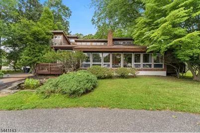 481 E Freehold Rd, Freehold Township, NJ 07728 - Photo 4