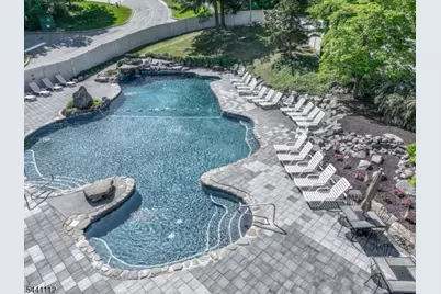 1 Red Lodge Dr Unit #8, Vernon, NJ 07462 - Photo 12