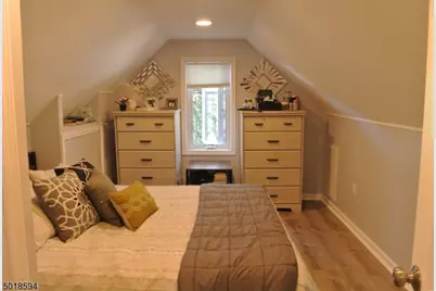 11 Delaware Pl #3, Bloomfield, NJ 07003 - Photo 12