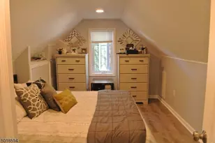 11 Delaware Pl, Bloomfield, NJ 07003 - Photo 12