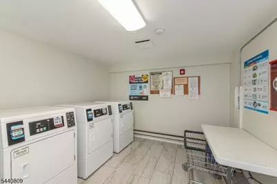 206 Main St #42A, Millburn, NJ 07041 - Photo 18