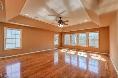 16 Commanders Ct, Totowa, NJ 07512 - Photo 26