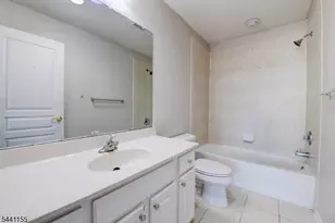 16 Commanders Ct, Totowa, NJ 07512 - Photo 38