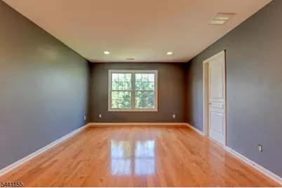 16 Commanders Ct, Totowa, NJ 07512 - Photo 30