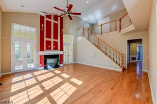 16 Commanders Ct, Totowa, NJ 07512 - Photo 18