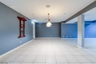 16 Commanders Ct, Totowa, NJ 07512 - Photo 40