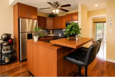 156 Liberty St #8, Little Ferry, NJ 07643 - Photo 4