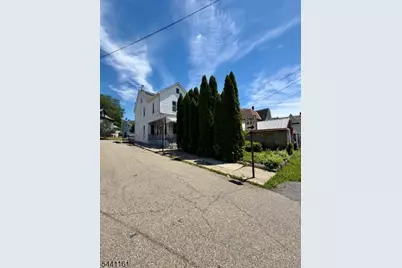 242 Filmore St, Phillipsburg, NJ 08865 - Photo 28