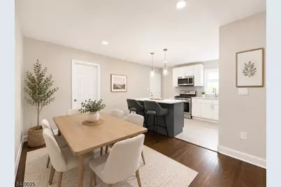 337 S Clinton St #1, East Orange, NJ 07018 - Photo 4
