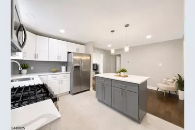 337 S Clinton St #1, East Orange, NJ 07018 - Photo 2