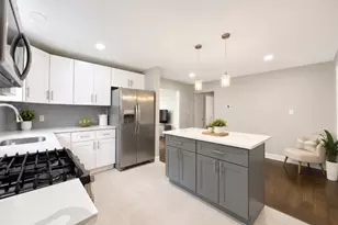 337 S Clinton St, East Orange, NJ 07018 - Photo 2