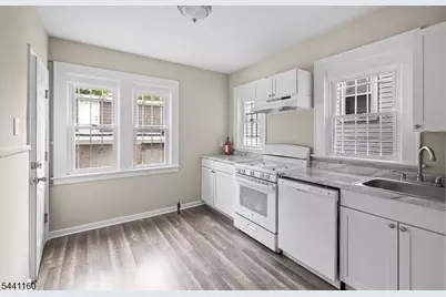 46 Headley Terrace, Irvington, NJ 07111 - Photo 6
