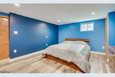 2300 Desisto Dr, Rahway, NJ 07065 - Photo 26