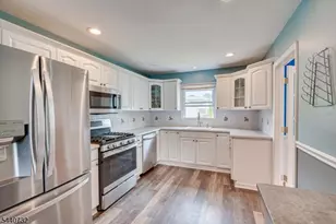 2300 Desisto Dr, Rahway, NJ 07065 - Photo 6