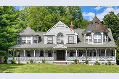 10 Mountain View Dr, Chester, NJ 07930 - Photo 1