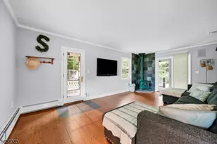 10 Mountain View Dr, Chester, NJ 07930 - Photo 20