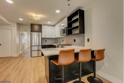 623 38th St Unit #2, Union City, NJ 07087 - Photo 4