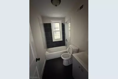 26 Leo Pl #2, Newark, NJ 07108 - Photo 10