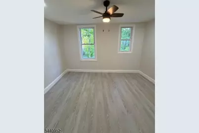 241 Hawthorne Ave, Newark, NJ 07112 - Photo 4