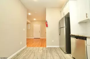 154 Garside St Unit, Newark, NJ 07104 - Photo 4