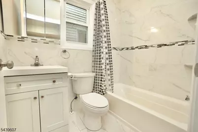 154 Garside St Unit #2, Newark, NJ 07104 - Photo 14