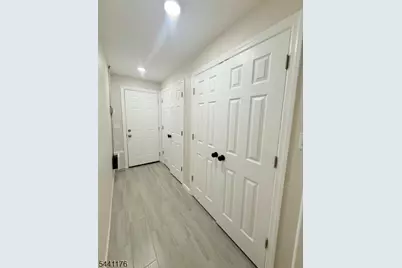 392 S 9th Street, Newark, NJ 07103 - Photo 6