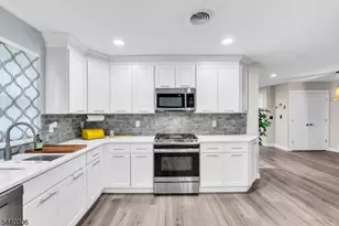 214 Westbrook Dr, Berkeley Township, NJ 08757 - Photo 20