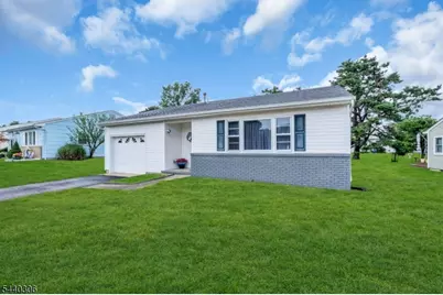 214 Westbrook Dr, Berkeley Township, NJ 08757 - Photo 6