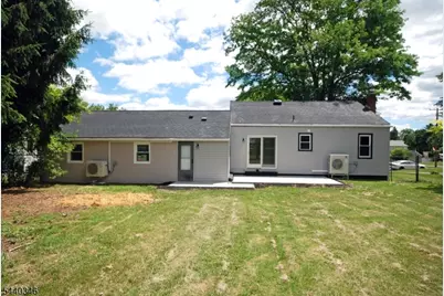 496 Franklin St, Pohatcong Township, NJ 08865 - Photo 38