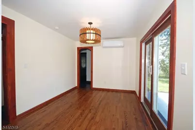 496 Franklin Ave, Pohatcong Township, NJ 08865 - Photo 18