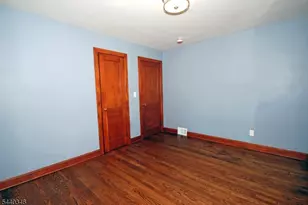 496 Franklin Ave, Pohatcong Township, NJ 08865 - Photo 28