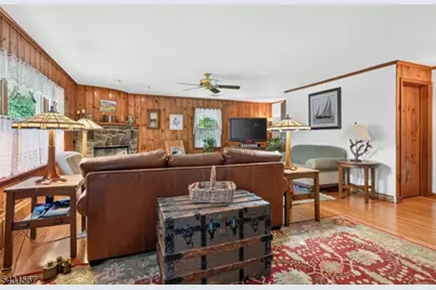 28 Saw Mill Rd, Warren Township, NJ 07059 - Photo 8
