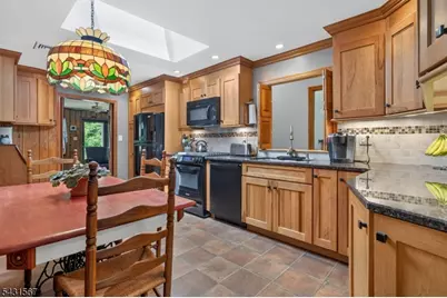28 Saw Mill Rd, Warren Township, NJ 07059 - Photo 20