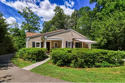 28 Saw Mill Rd, Warren Township, NJ 07059 - Photo 32