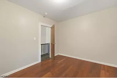 270 Snyder St, Orange, NJ 07050 - Photo 8