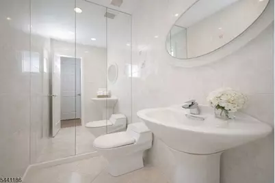 11 Buffalo Run, East Brunswick Township, NJ 08816 - Photo 16