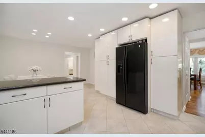 11 Buffalo Run, East Brunswick Township, NJ 08816 - Photo 12