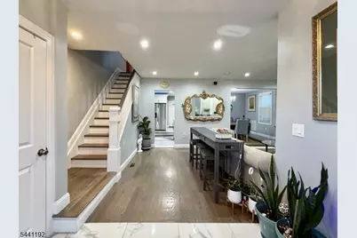 2076 Berwyn St, Union Township, NJ 07083 - Photo 24