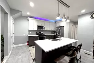 2076 Berwyn St, Union Township, NJ 07083 - Photo 2