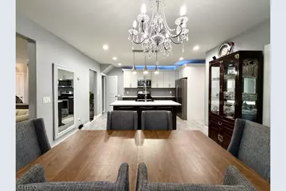2076 Berwyn St, Union Township, NJ 07083 - Photo 10