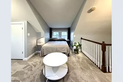 2076 Berwyn St, Union Township, NJ 07083 - Photo 32