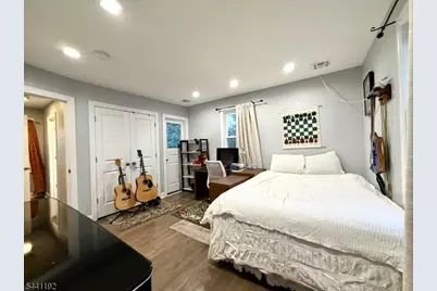 2076 Berwyn St, Union Township, NJ 07083 - Photo 42