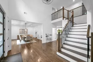 526 Track Ln, River Vale Township, NJ 07675 - Photo 4