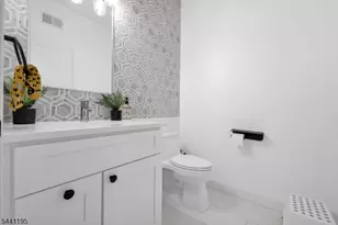 526 Track Ln, River Vale Township, NJ 07675 - Photo 20