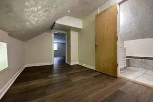 14 W Main St, Clinton, NJ 08809 - Photo 18