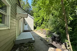 14 W Main St, Clinton, NJ 08809 - Photo 2