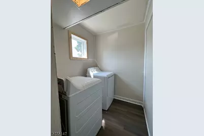 14 W Main St Apt A, Clinton, NJ 08809 - Photo 10