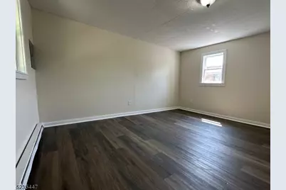 14 W Main St Apt A, Clinton, NJ 08809 - Photo 6
