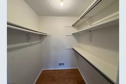 101 Reading Cir, Bridgewater, NJ 08807 - Photo 10