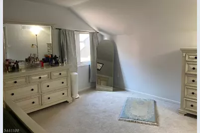 100 Riverbend Dr, North Brunswick Township, NJ 08902 - Photo 10